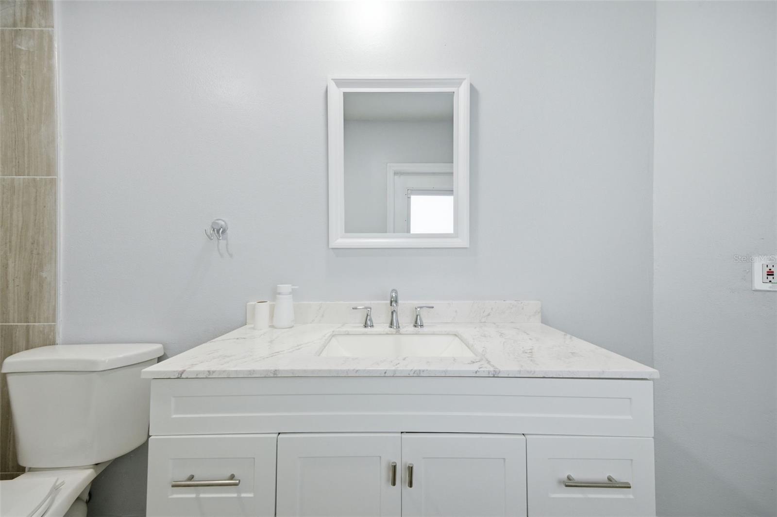 504 STRATFIELD DR, LUTZ, FL, 33549