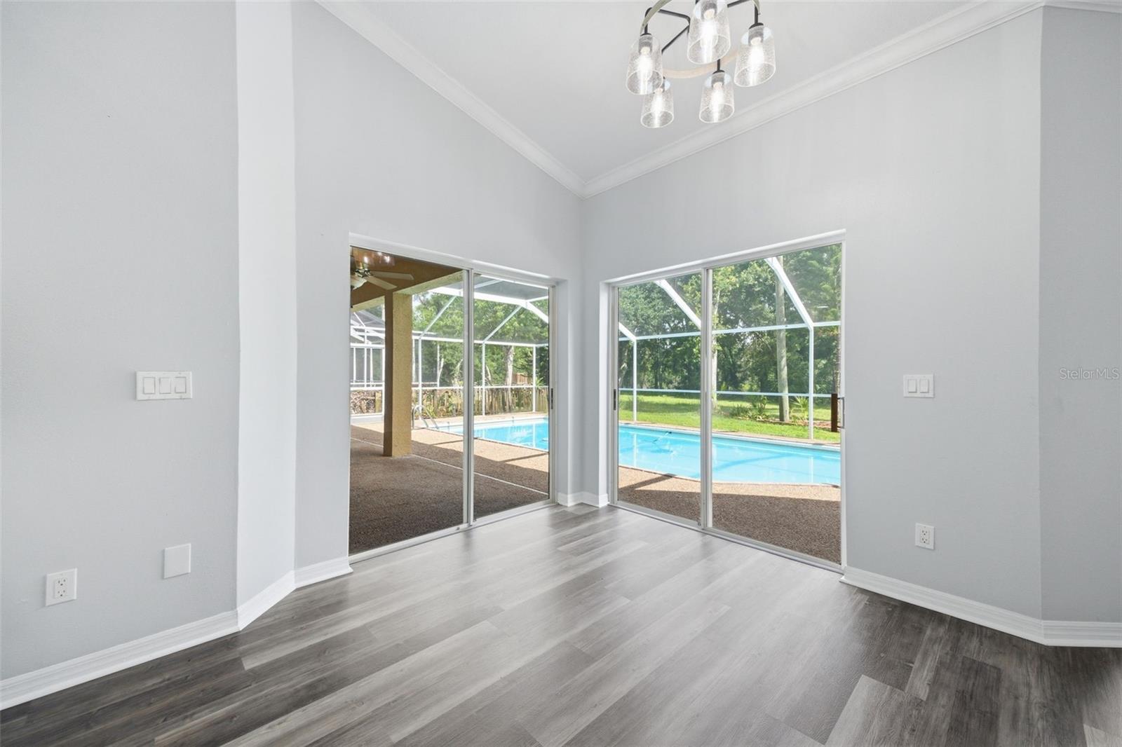 504 STRATFIELD DR, LUTZ, FL, 33549