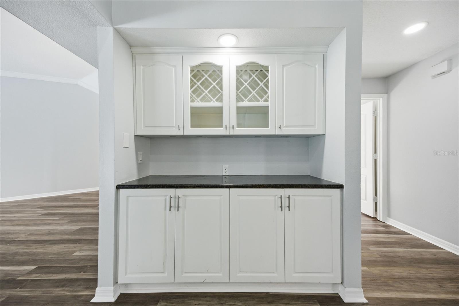 504 STRATFIELD DR, LUTZ, FL, 33549
