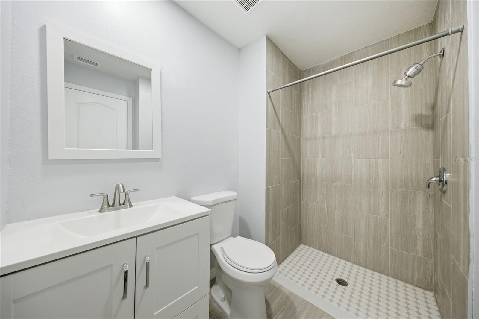 504 STRATFIELD DR, LUTZ, FL, 33549