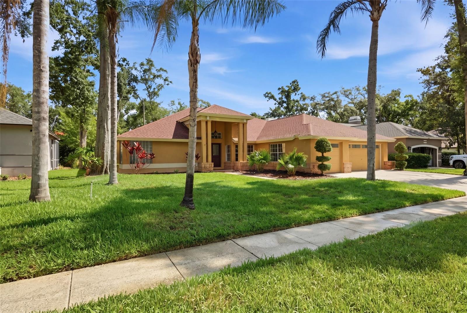 504 STRATFIELD DR, LUTZ, FL, 33549
