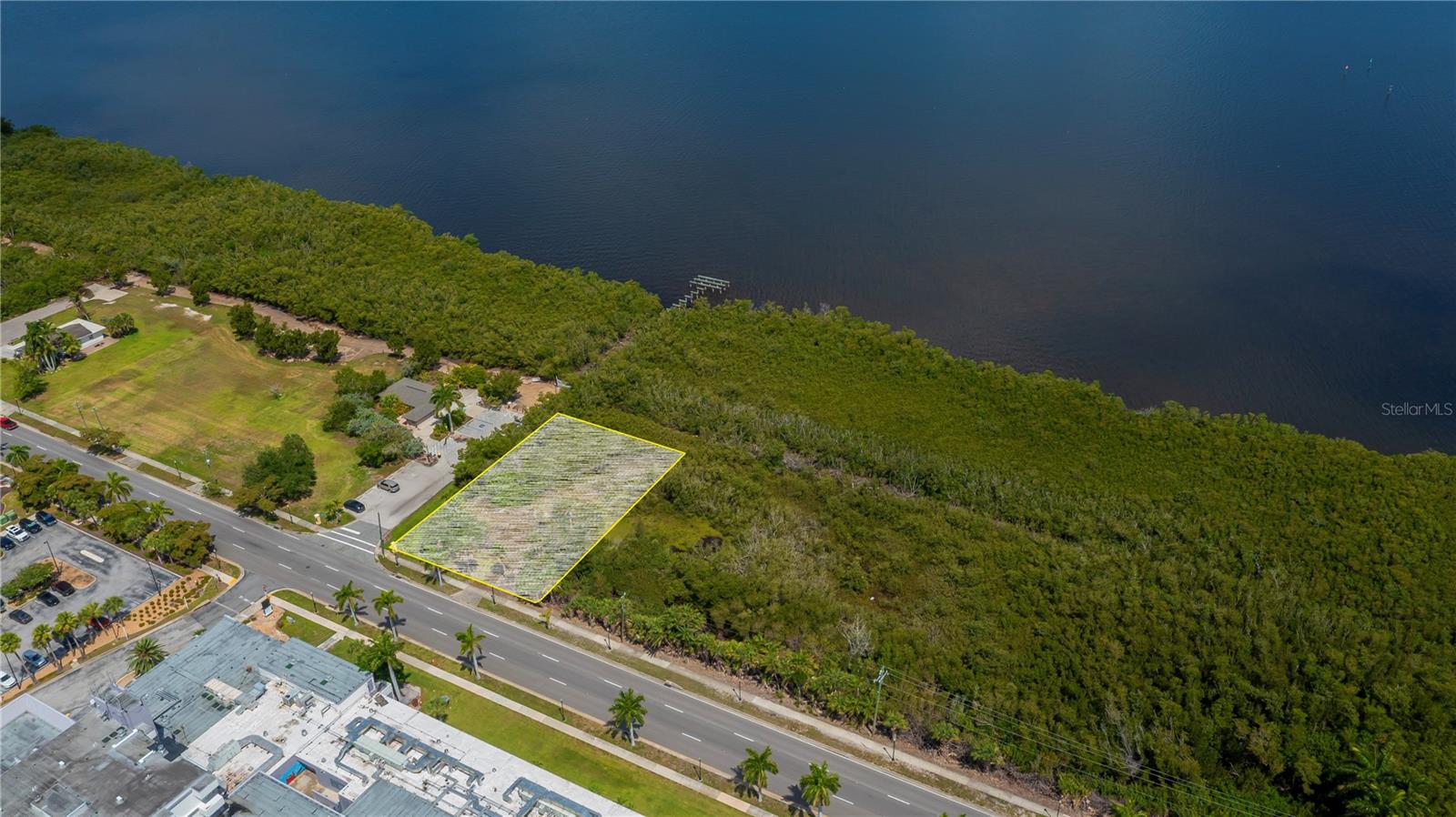 806 E MARION AVE, PUNTA GORDA, FL, 33950