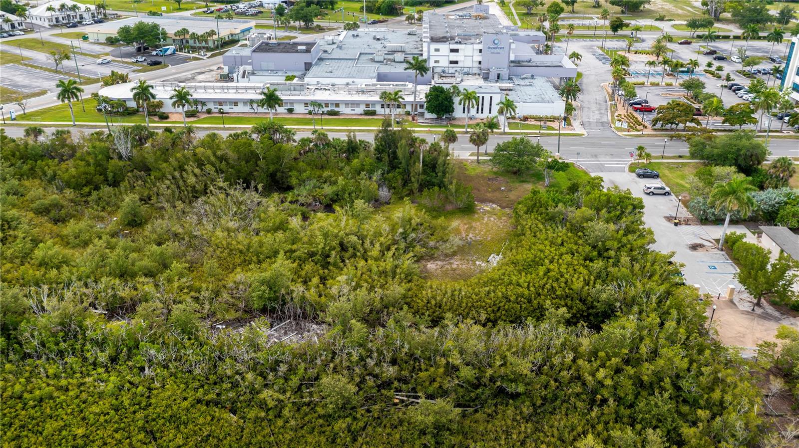 806 E MARION AVE, PUNTA GORDA, FL, 33950