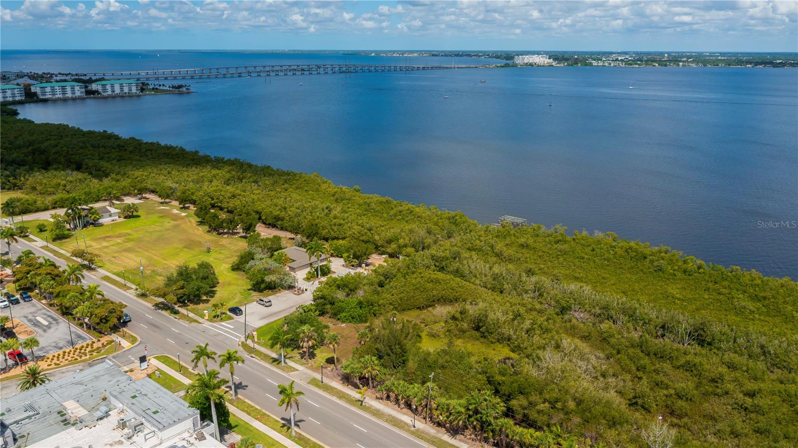 806 E MARION AVE, PUNTA GORDA, FL, 33950