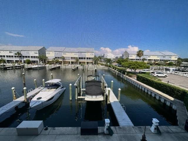 6072 MOORINGS DR S, ST PETERSBURG, FL, 33712