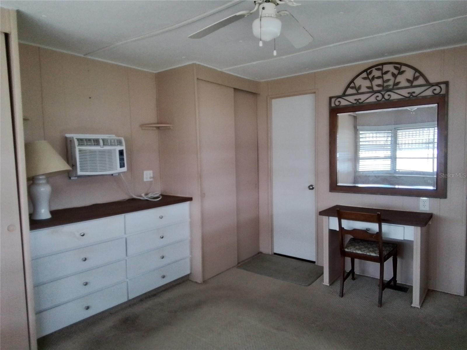 903 MARK RD, LEESBURG, FL, 34748