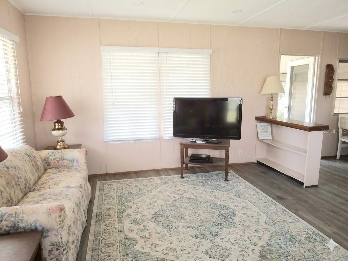 903 MARK RD, LEESBURG, FL, 34748