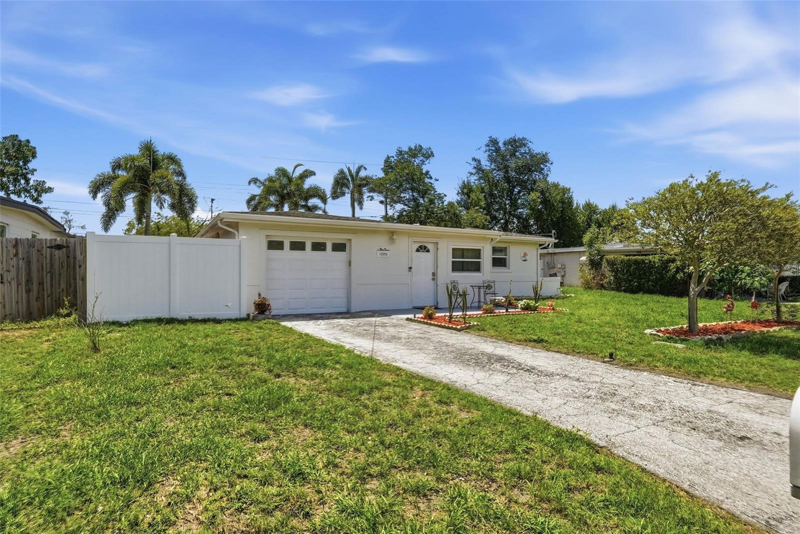 12094 106TH ST, LARGO, FL, 33773