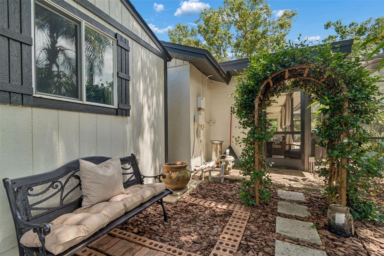 3034 ENISGLEN DR, PALM HARBOR, FL, 34683