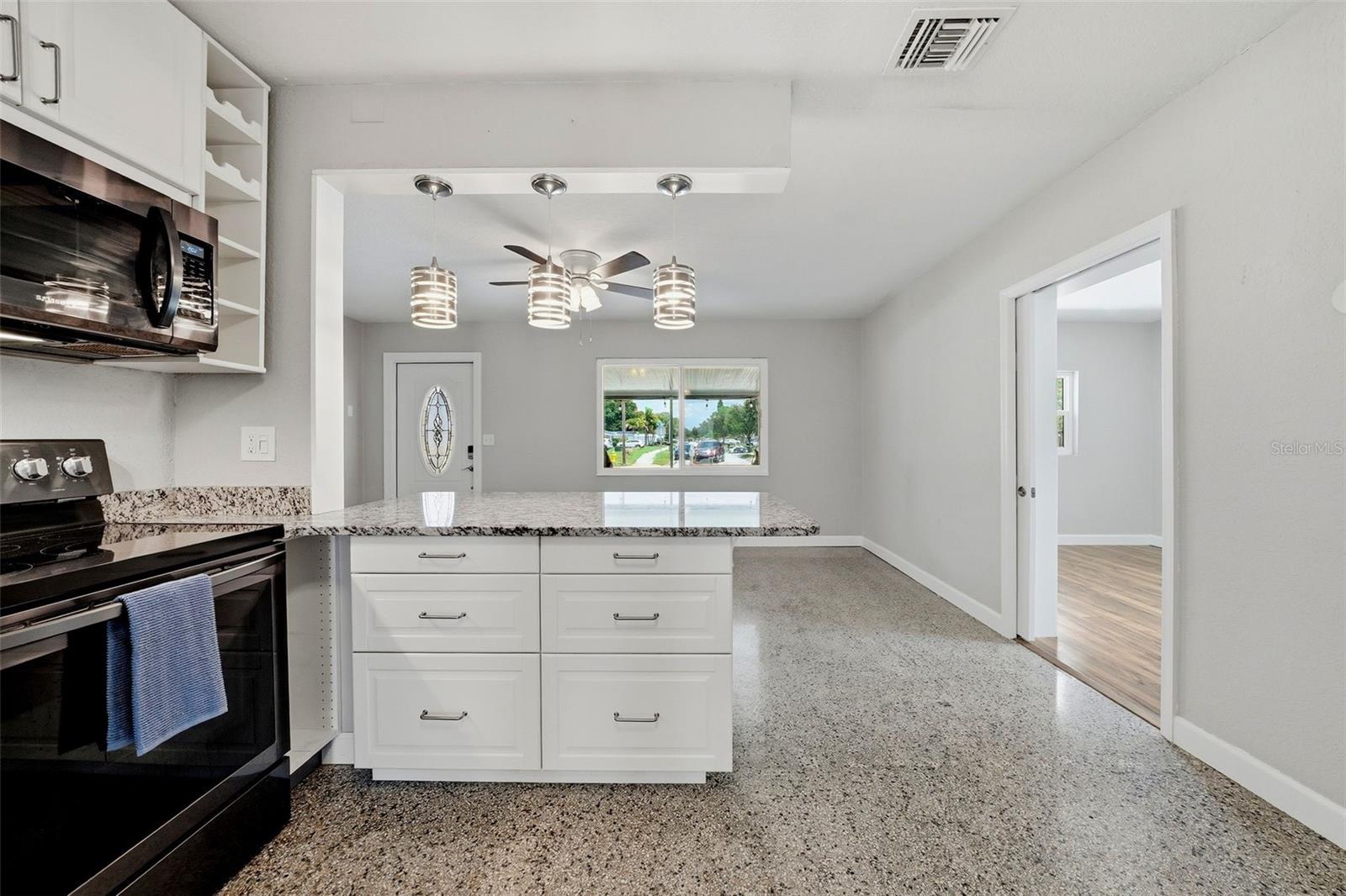 7750 70TH ST N, PINELLAS PARK, FL, 33781