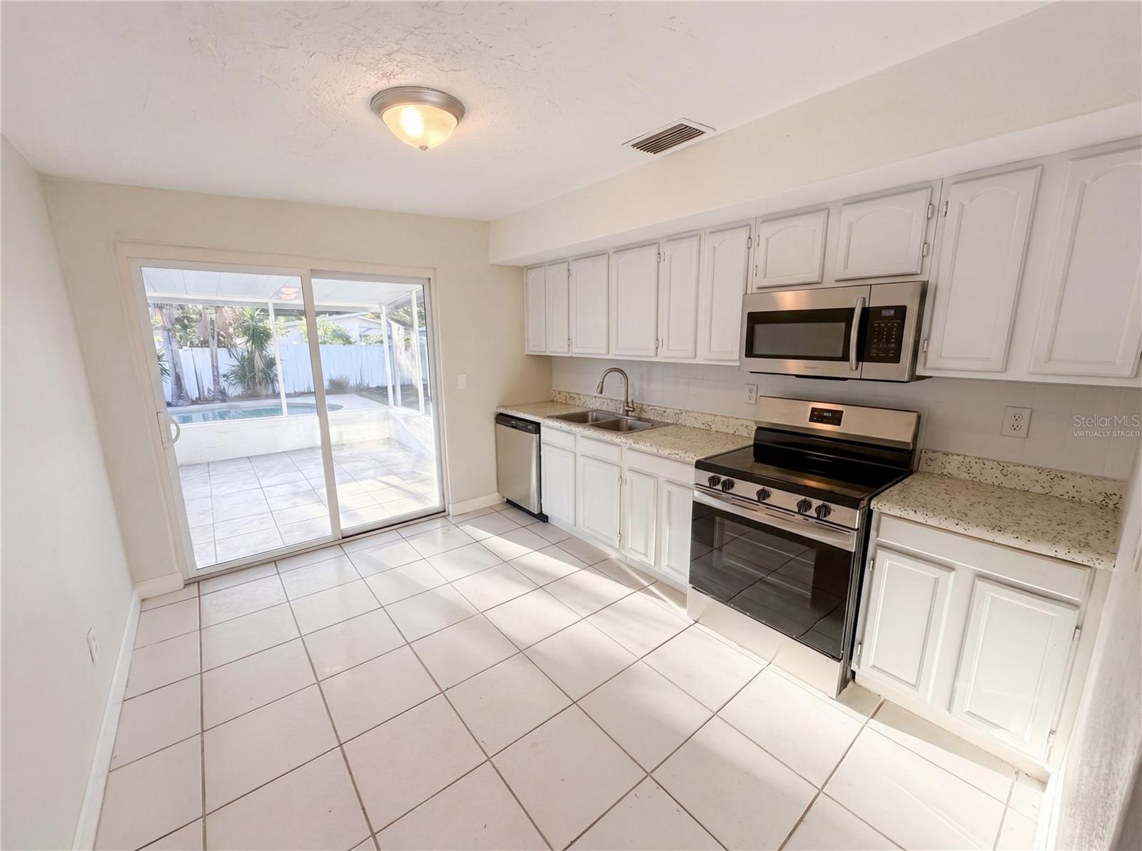 15037 HARDING AVE, CLEARWATER, FL, 33760