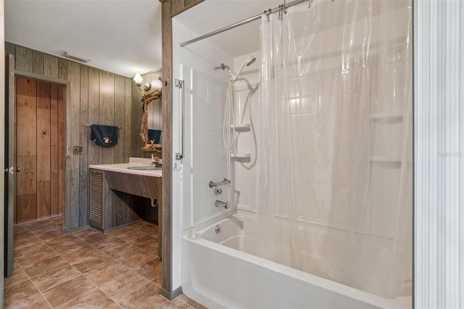 9400 INDALE DR, NEW PORT RICHEY, FL, 34654
