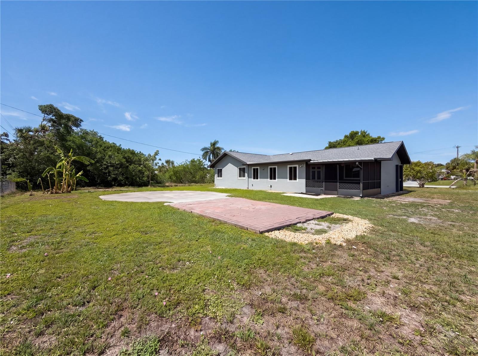 3260 PINETREE ST, PORT CHARLOTTE, FL, 33952