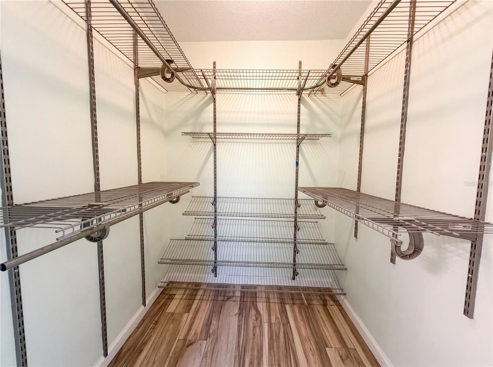 3260 PINETREE ST, PORT CHARLOTTE, FL, 33952