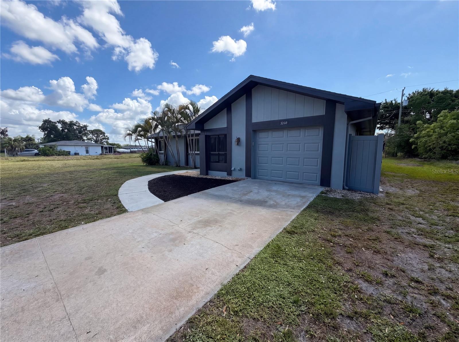 3260 PINETREE ST, PORT CHARLOTTE, FL, 33952