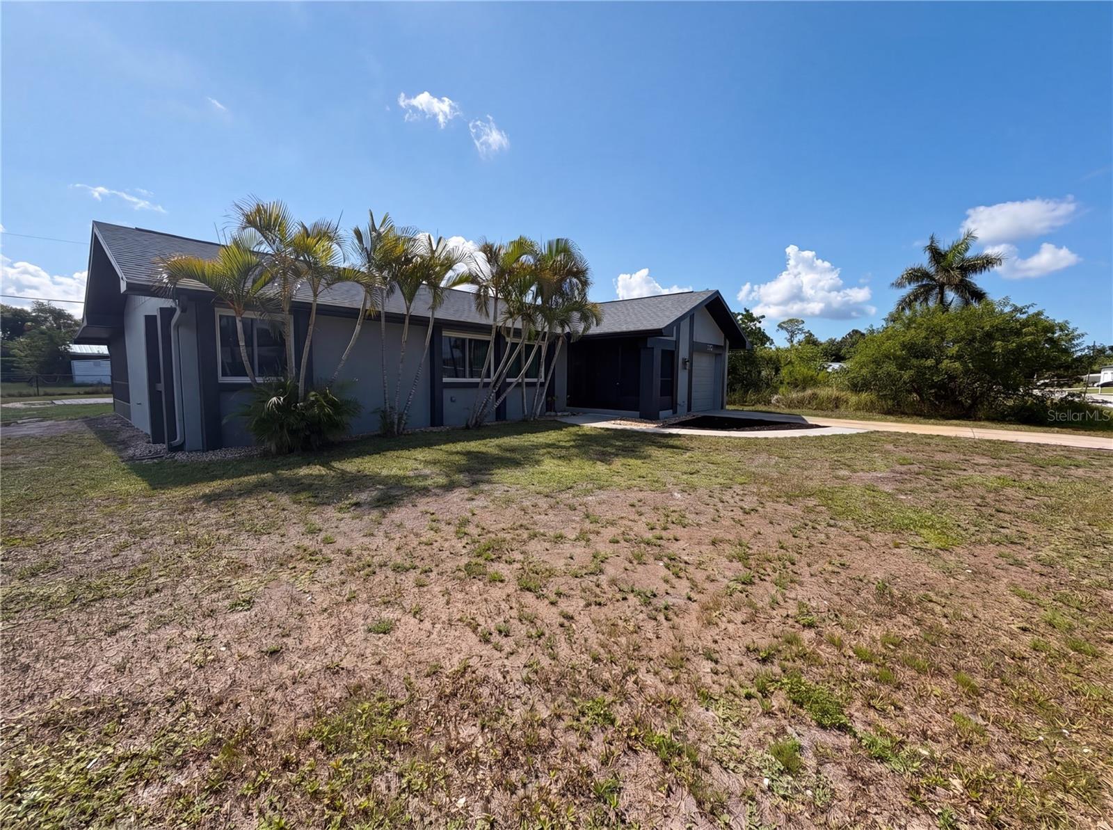 3260 PINETREE ST, PORT CHARLOTTE, FL, 33952