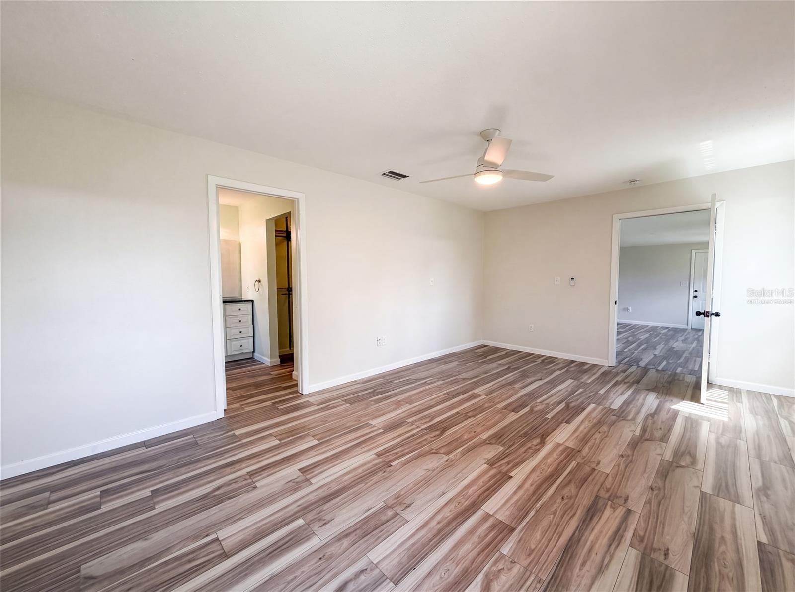 3260 PINETREE ST, PORT CHARLOTTE, FL, 33952