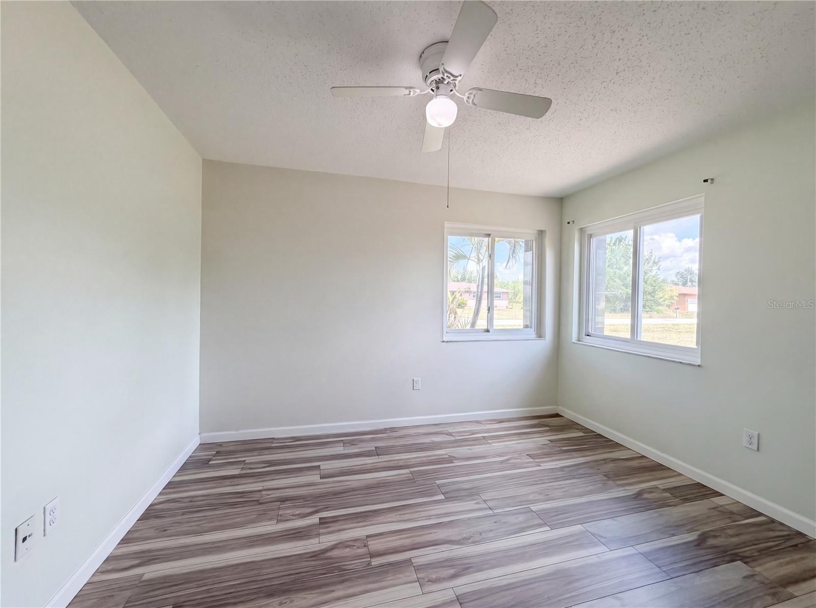 3260 PINETREE ST, PORT CHARLOTTE, FL, 33952