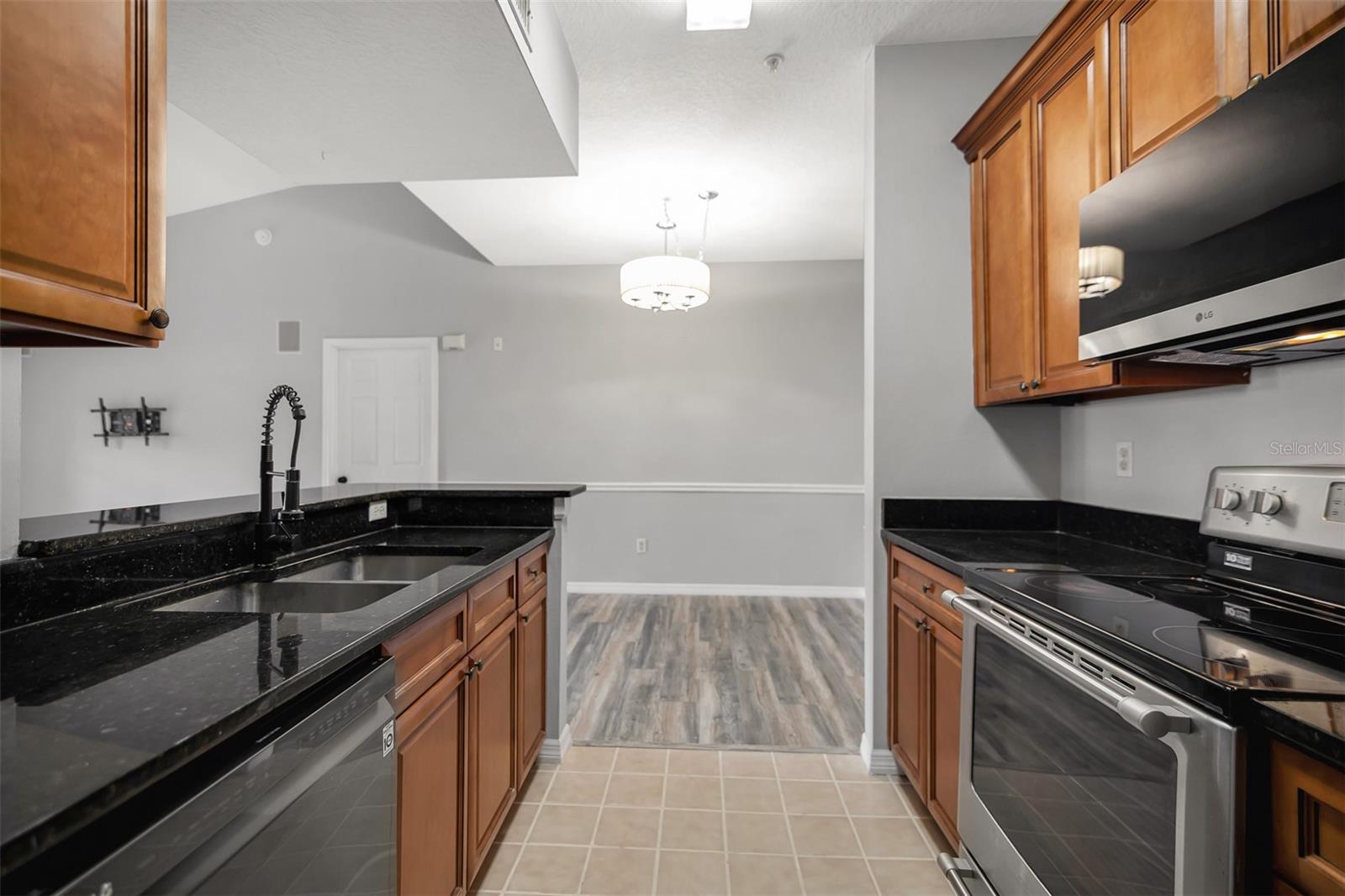 14226 FREDRICKSBURG DR #220, ORLANDO, FL, 32837