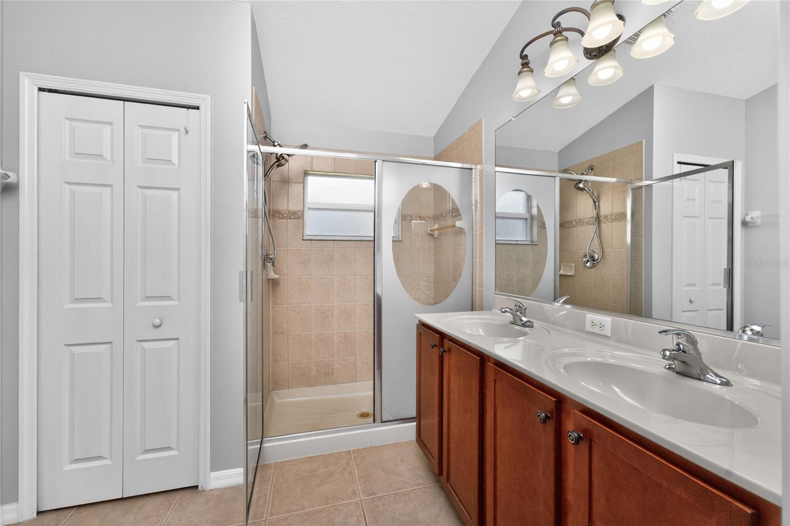 5182 LAYTON DR, VENICE, FL, 34293