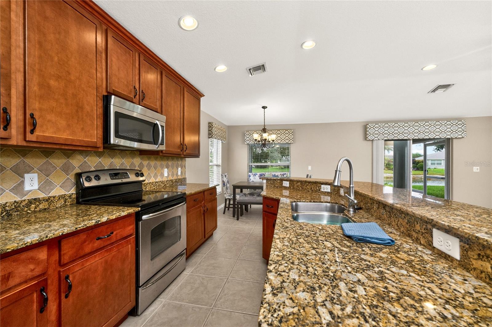 5182 LAYTON DR, VENICE, FL, 34293