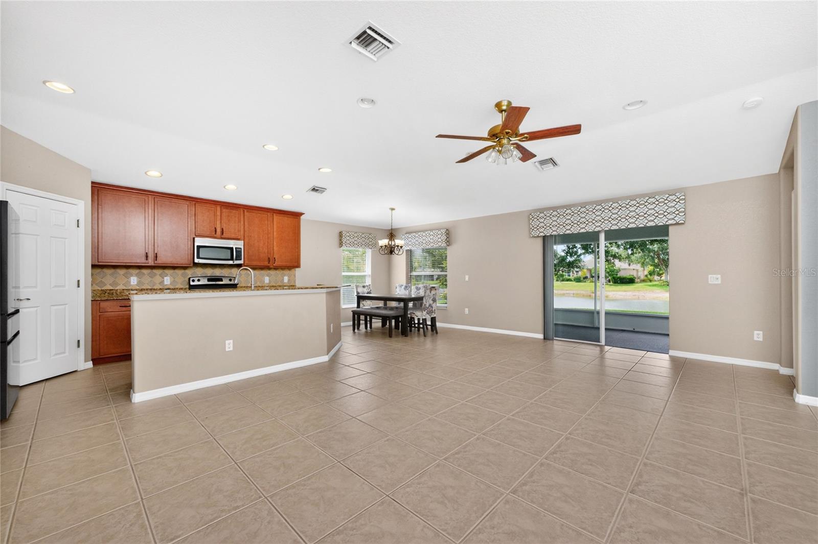 5182 LAYTON DR, VENICE, FL, 34293