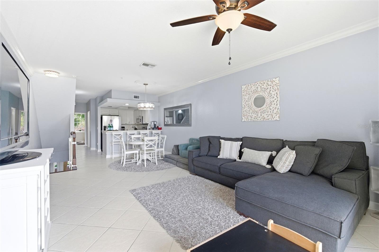 117 BRENT CIR, OLDSMAR, FL, 34677