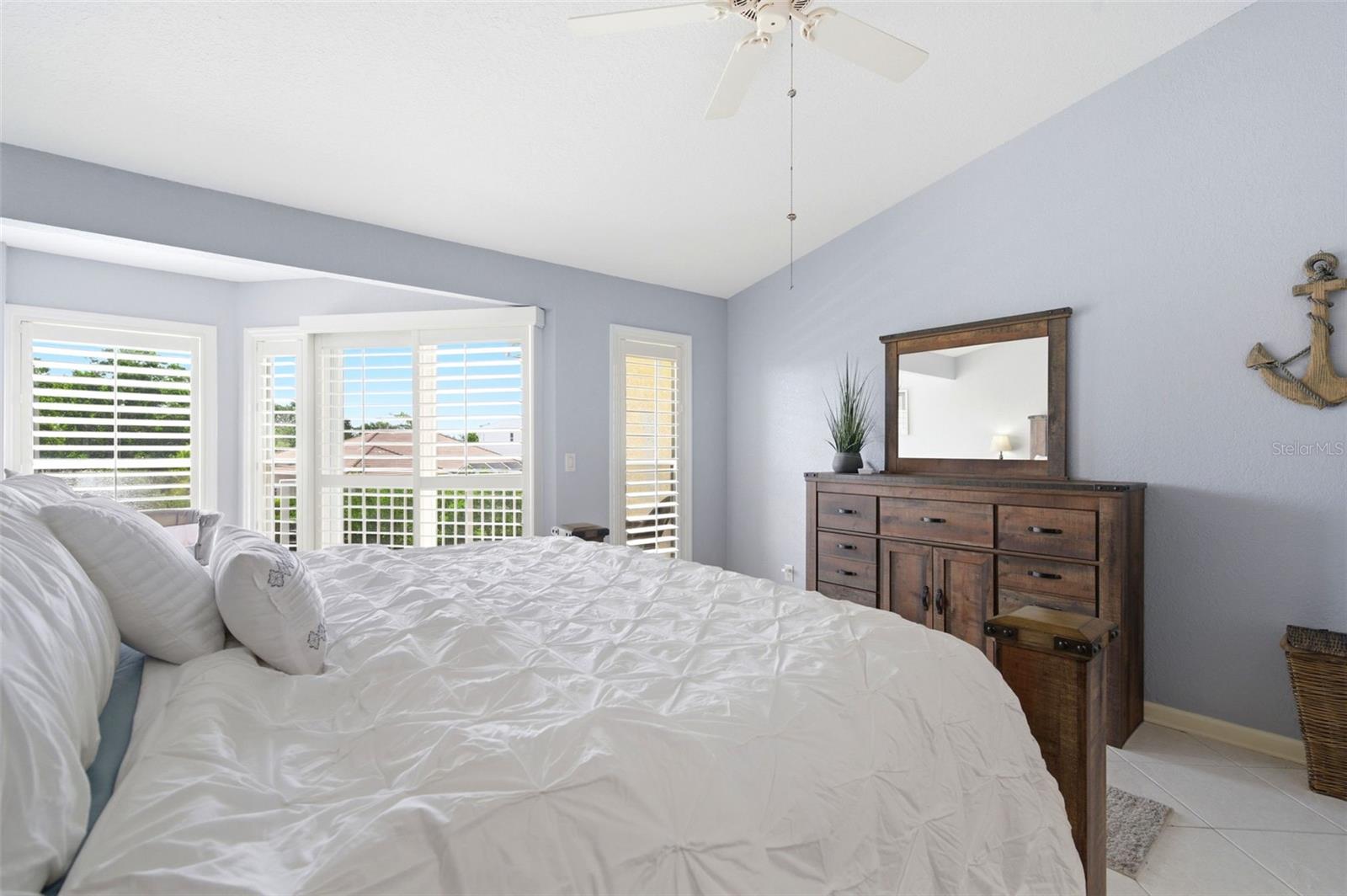117 BRENT CIR, OLDSMAR, FL, 34677