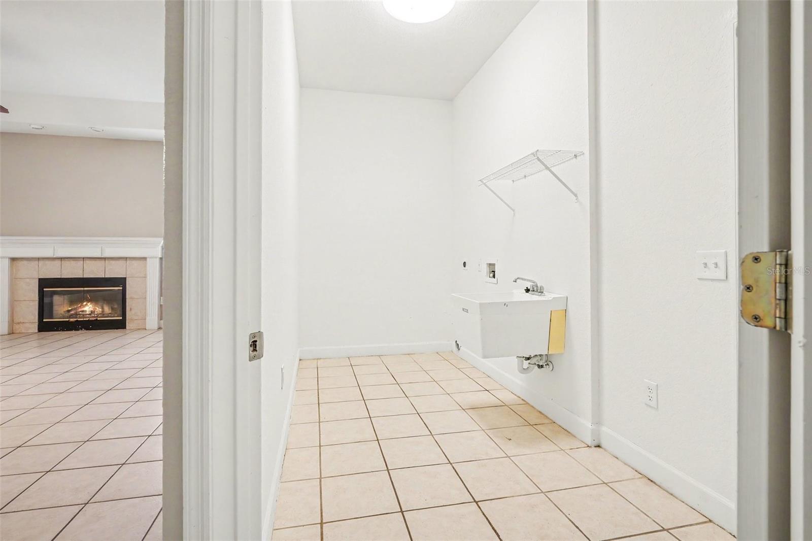 5535 SUMMERLAND HILLS DR, LAKELAND, FL, 33812