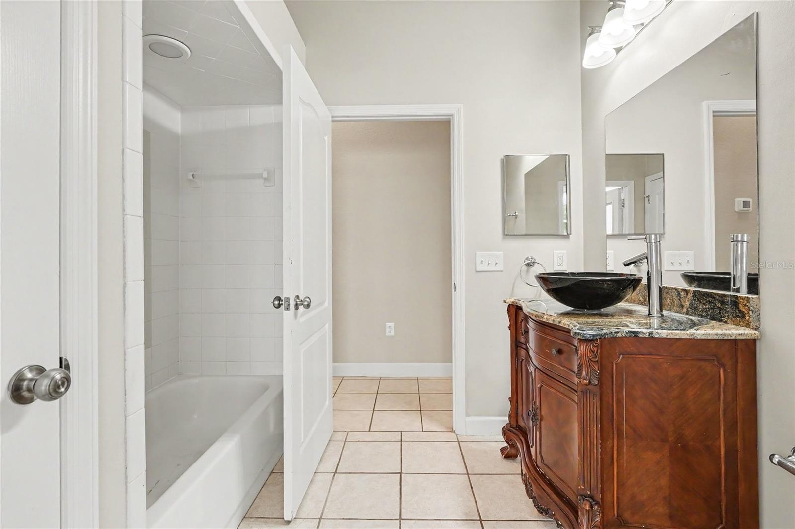 5535 SUMMERLAND HILLS DR, LAKELAND, FL, 33812