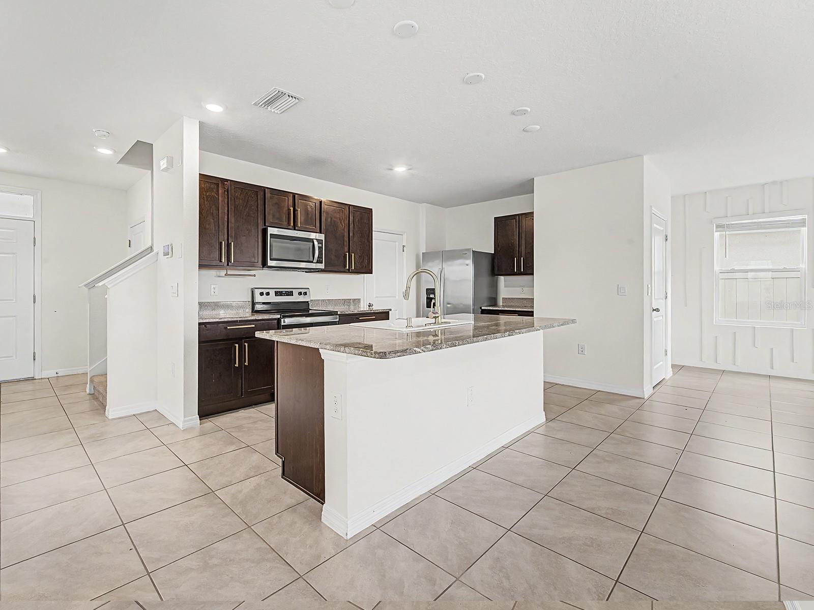 31448 PENNY SURF LOOP, WESLEY CHAPEL, FL, 33545