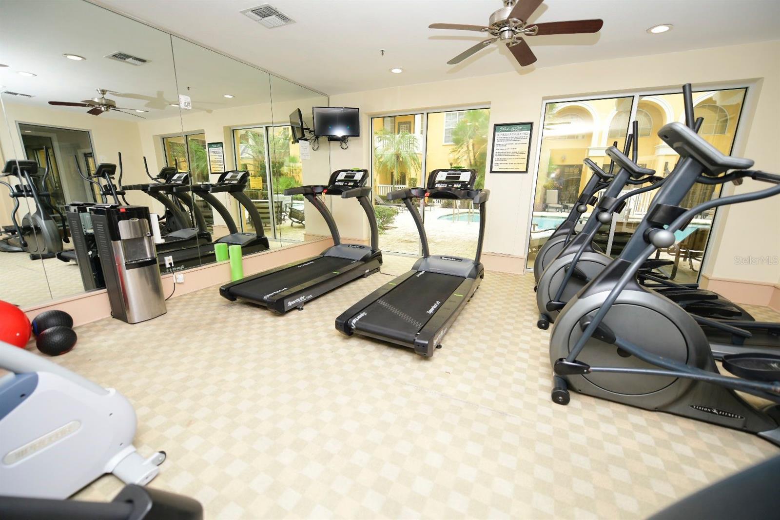 860 N ORANGE AVE #213, ORLANDO, FL, 32801
