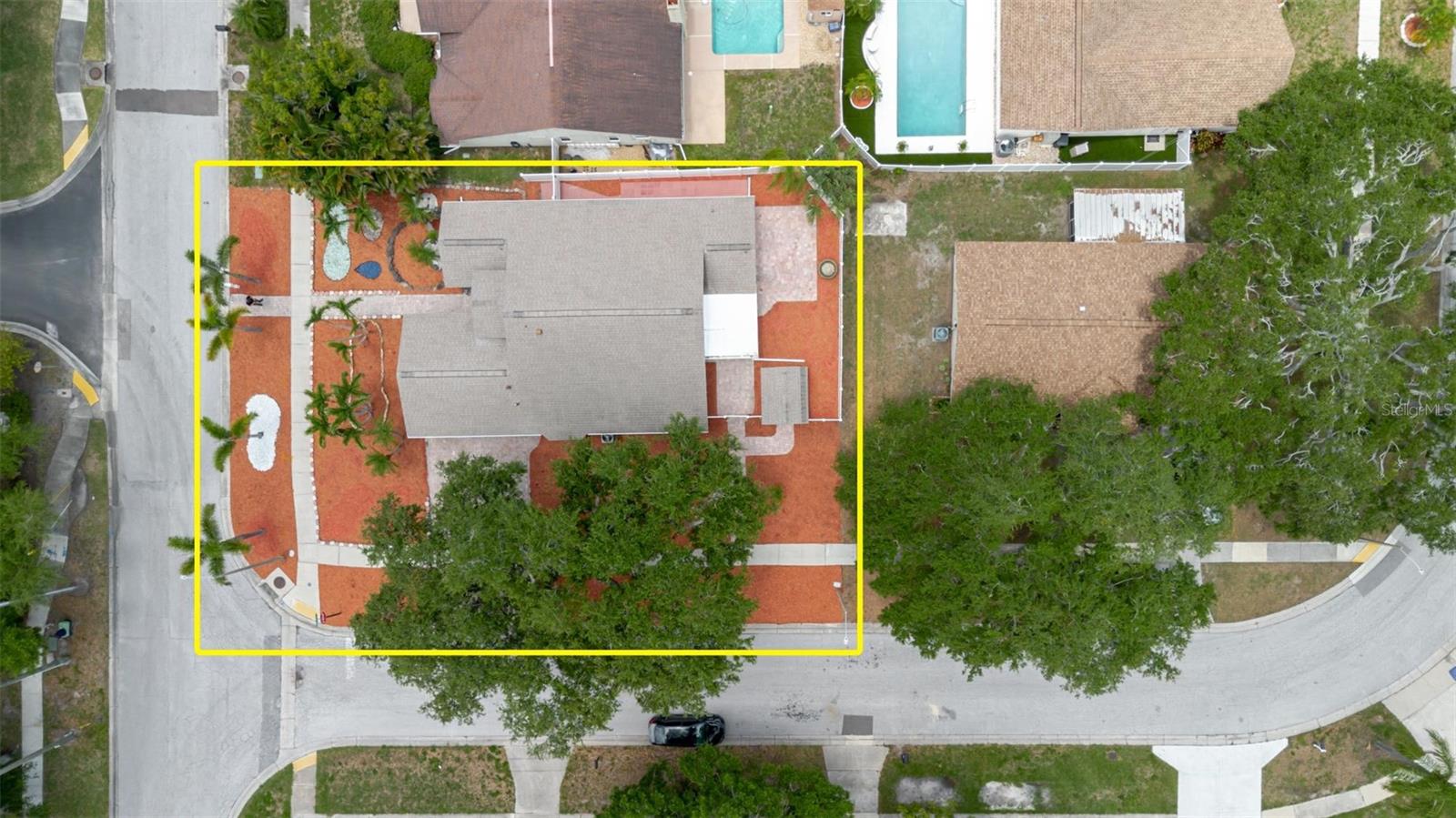 8949 106TH AVE N, SEMINOLE, FL, 33777
