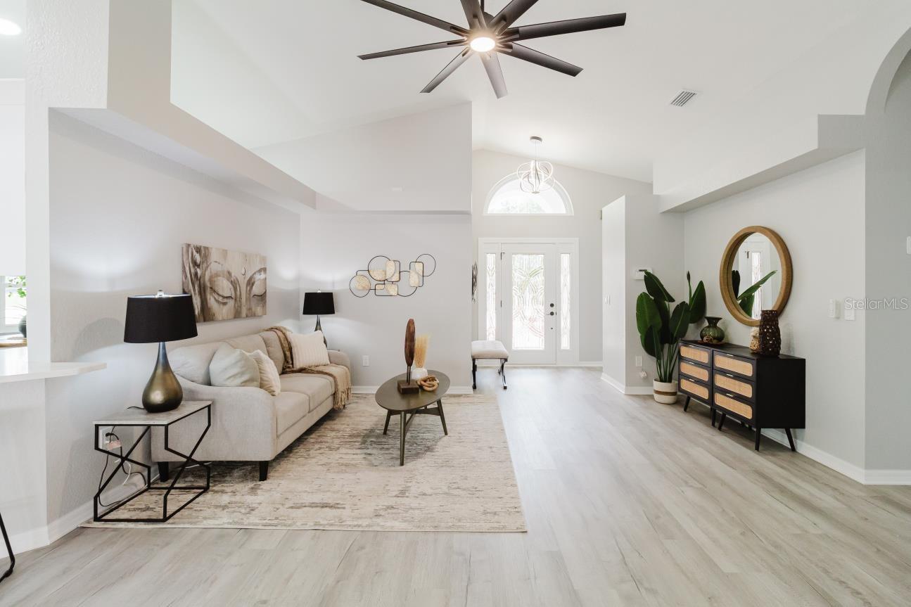8949 106TH AVE N, SEMINOLE, FL, 33777