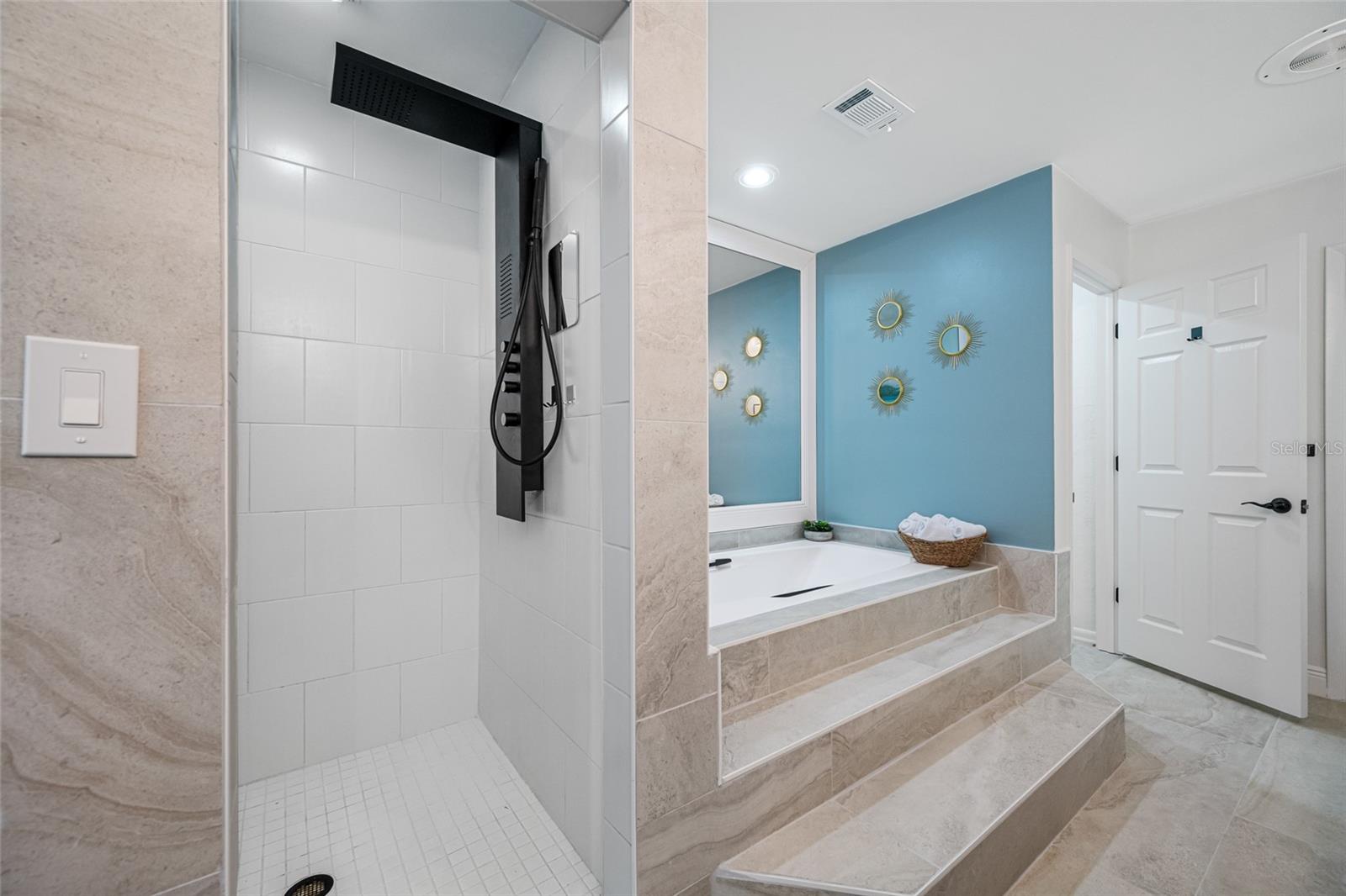 2153 KARAN WAY, CLEARWATER, FL, 33763