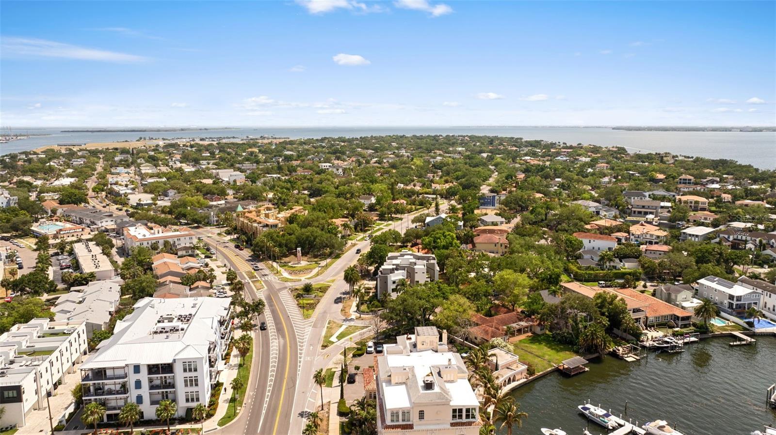 92 W DAVIS BLVD, TAMPA, FL, 33606