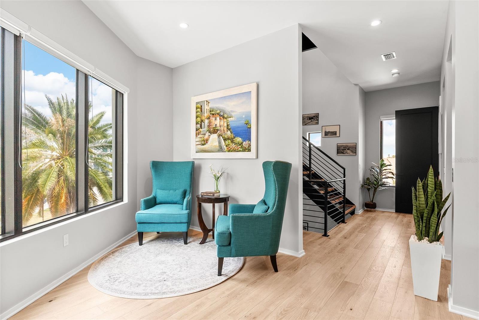 92 W DAVIS BLVD, TAMPA, FL, 33606