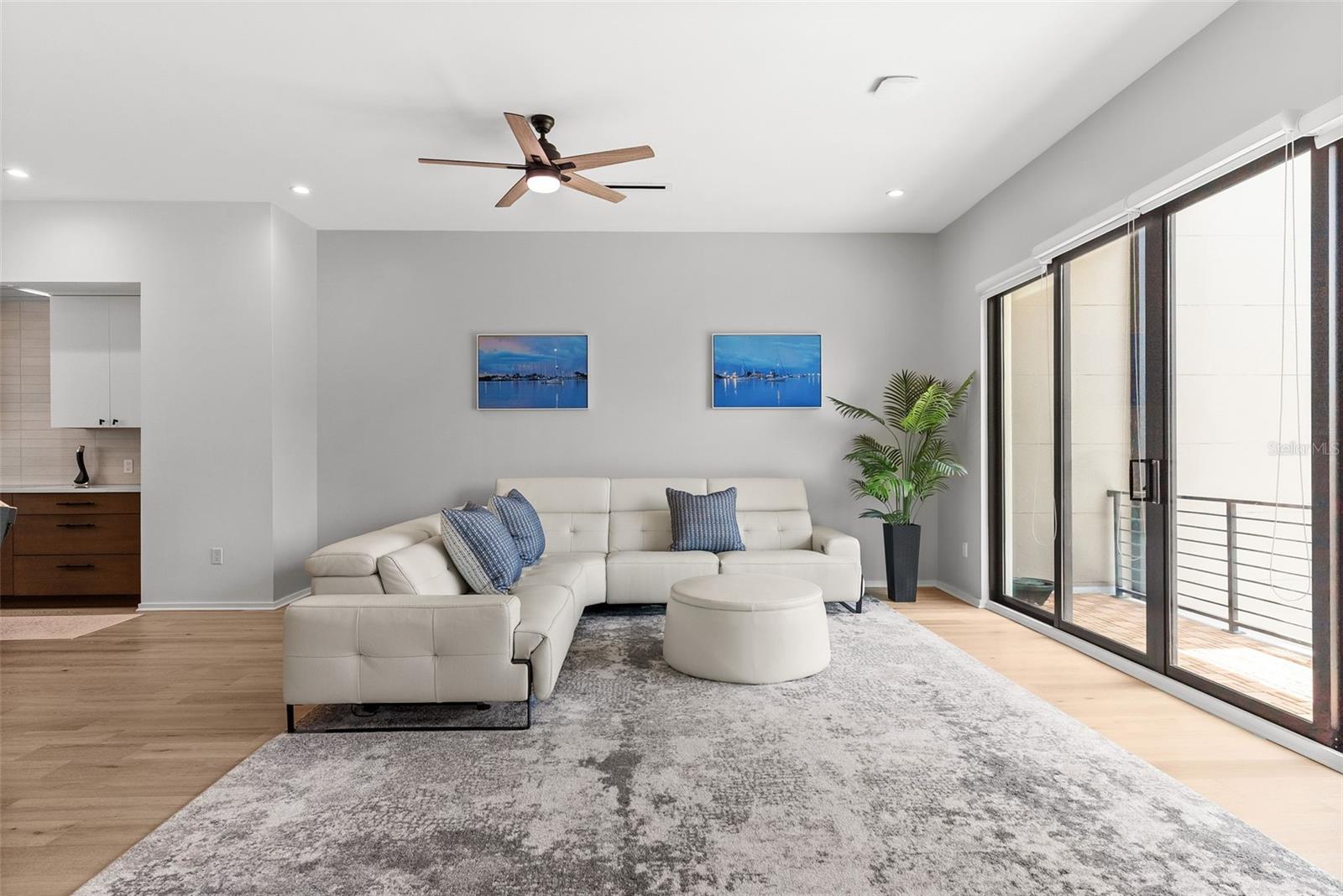 92 W DAVIS BLVD, TAMPA, FL, 33606