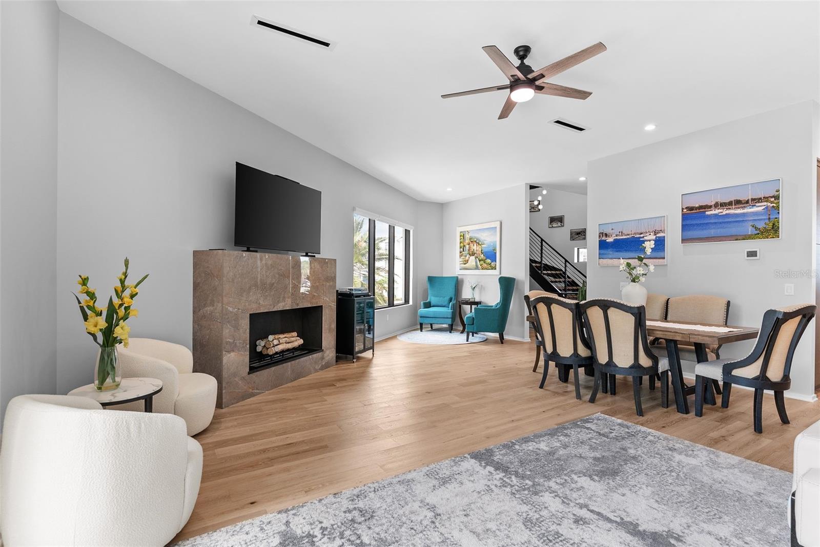 92 W DAVIS BLVD, TAMPA, FL, 33606