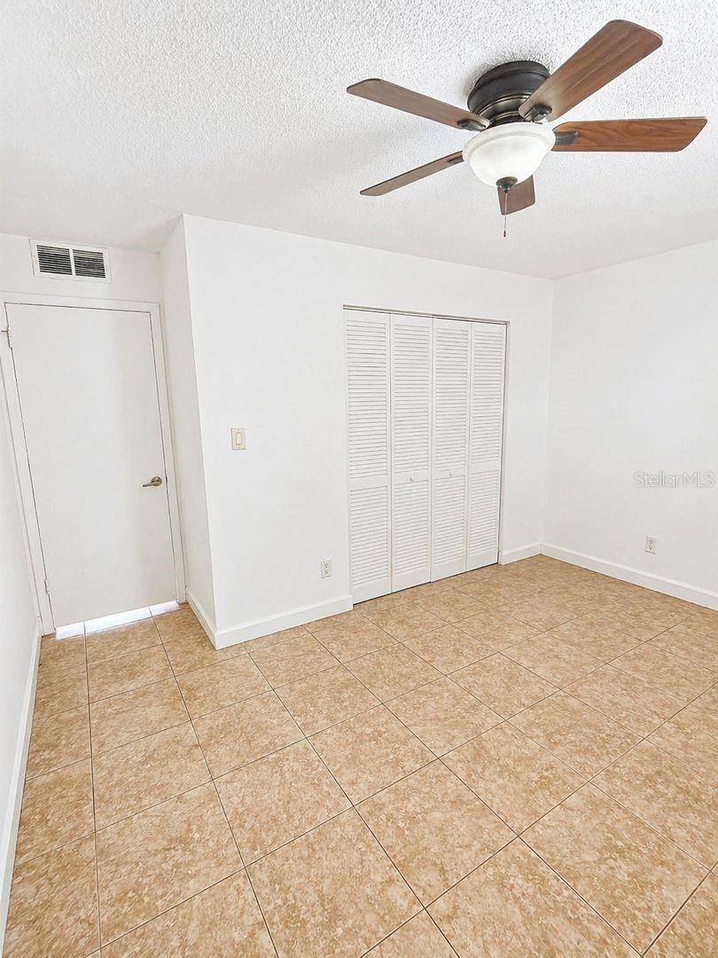 5820 N CHURCH AVE #112, TAMPA, FL, 33614