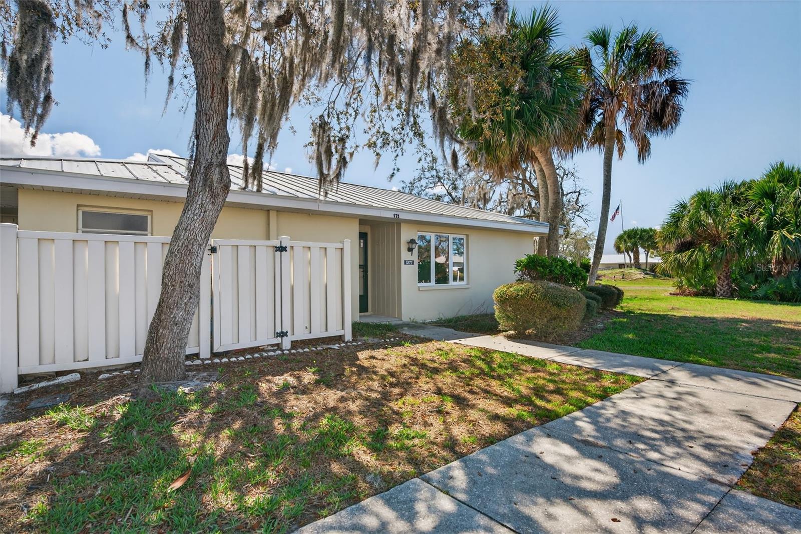 1277 N OSPREY PT #171, CRYSTAL RIVER, FL, 34429
