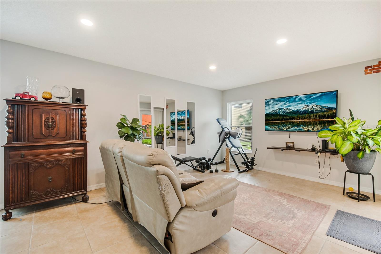 447 HUNTER CIR, KISSIMMEE, FL, 34758