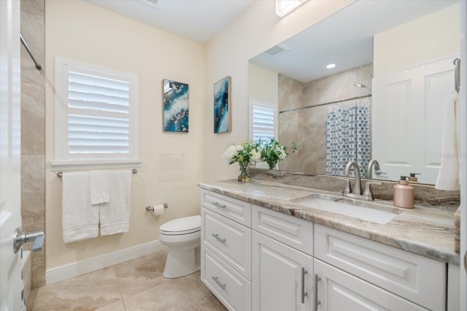 2339 DATURA ST, SARASOTA, FL, 34239