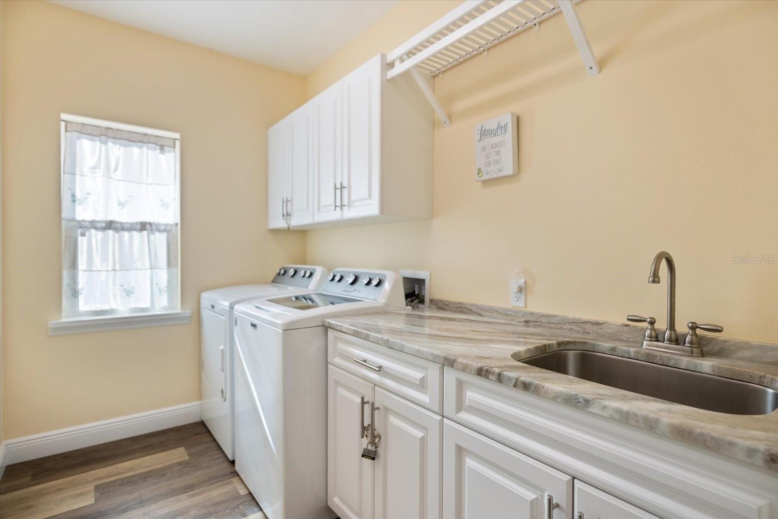 2339 DATURA ST, SARASOTA, FL, 34239