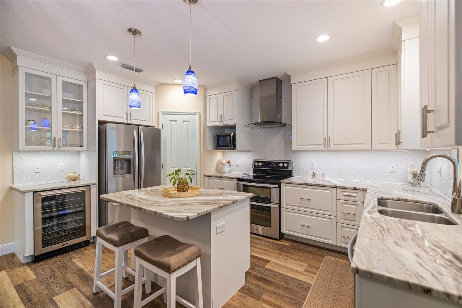 2339 DATURA ST, SARASOTA, FL, 34239