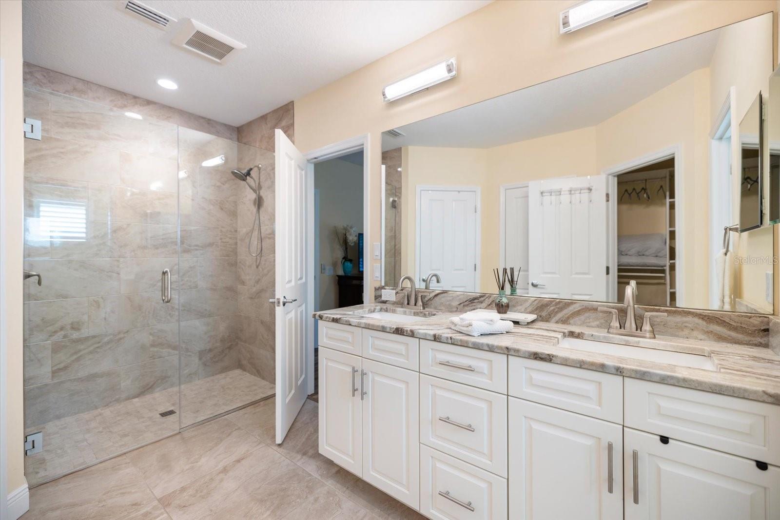 2339 DATURA ST, SARASOTA, FL, 34239