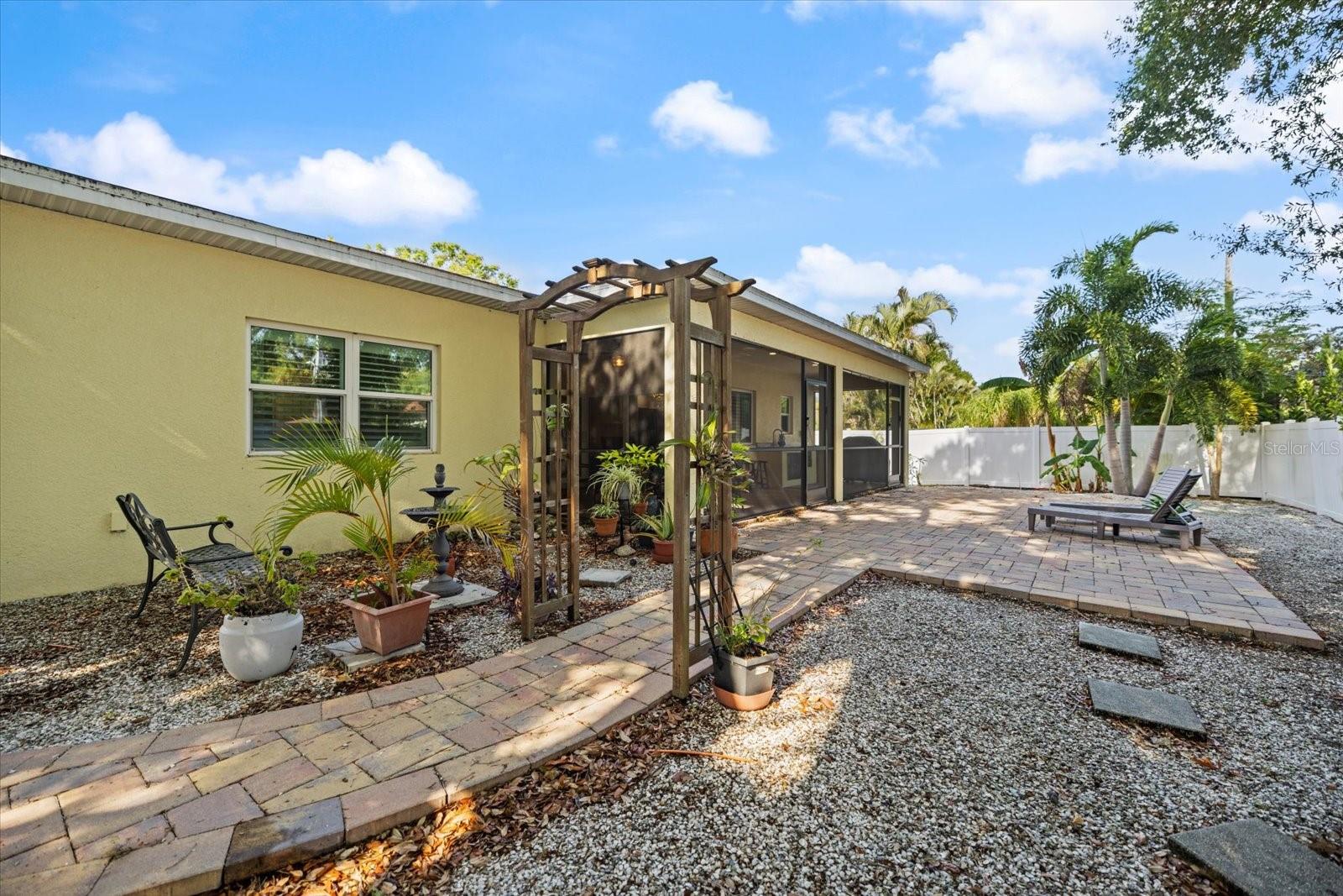 2339 DATURA ST, SARASOTA, FL, 34239