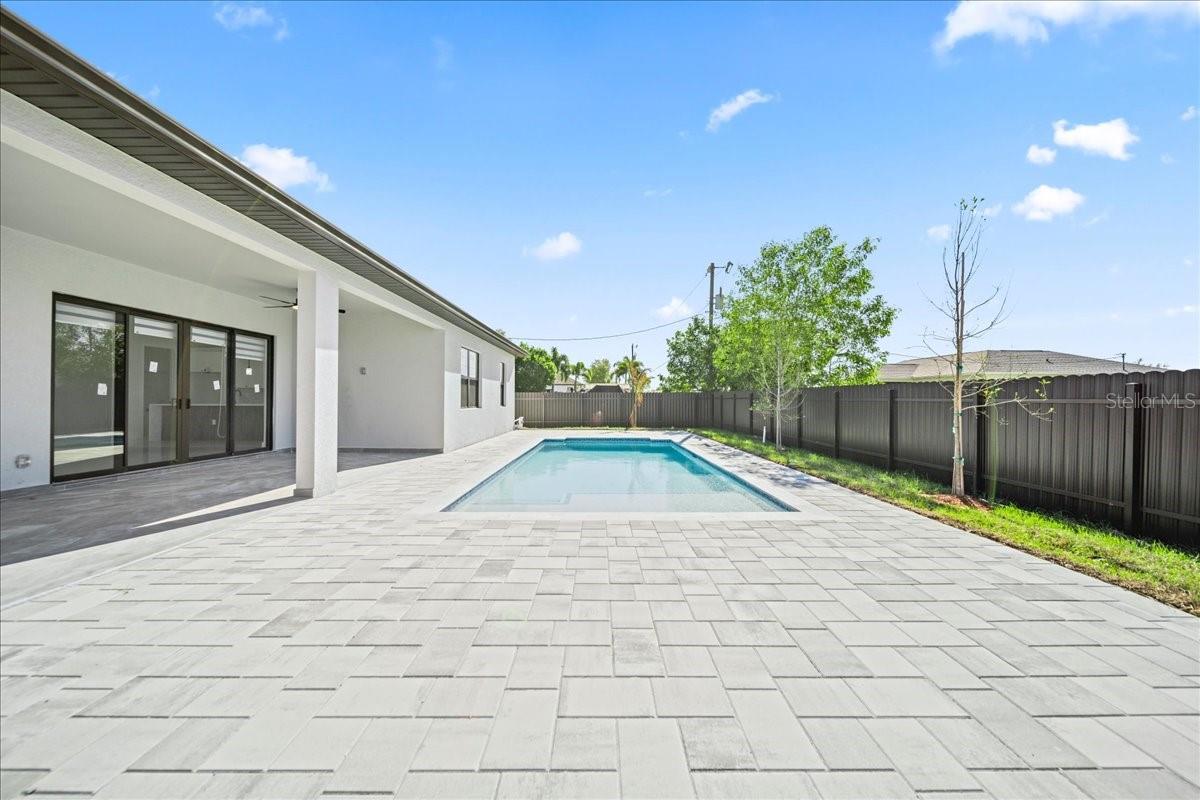 1226 NE 5TH PL, CAPE CORAL, FL, 33909