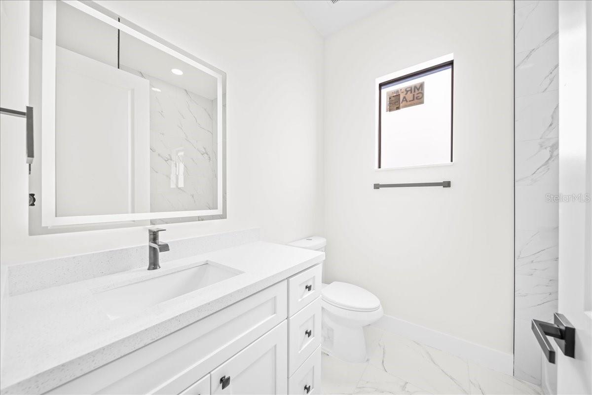 1226 NE 5TH PL, CAPE CORAL, FL, 33909