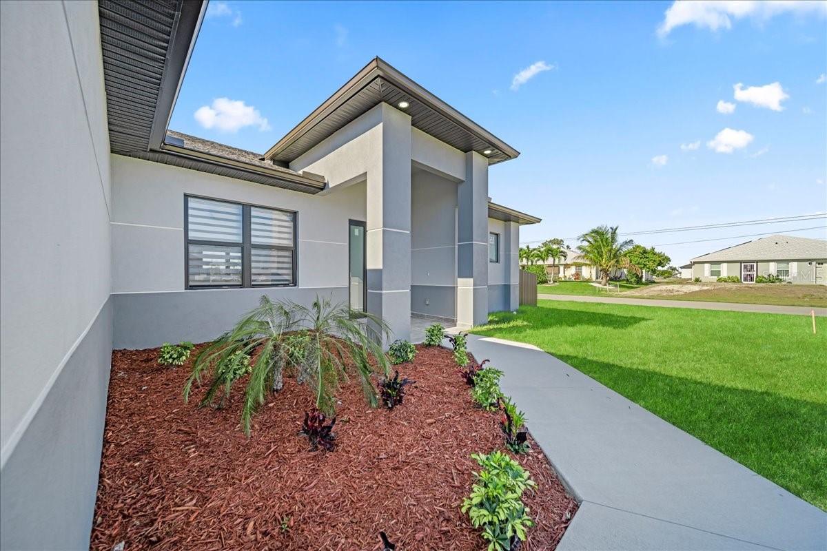 1226 NE 5TH PL, CAPE CORAL, FL, 33909